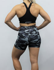Ladies camo shorts with pockets